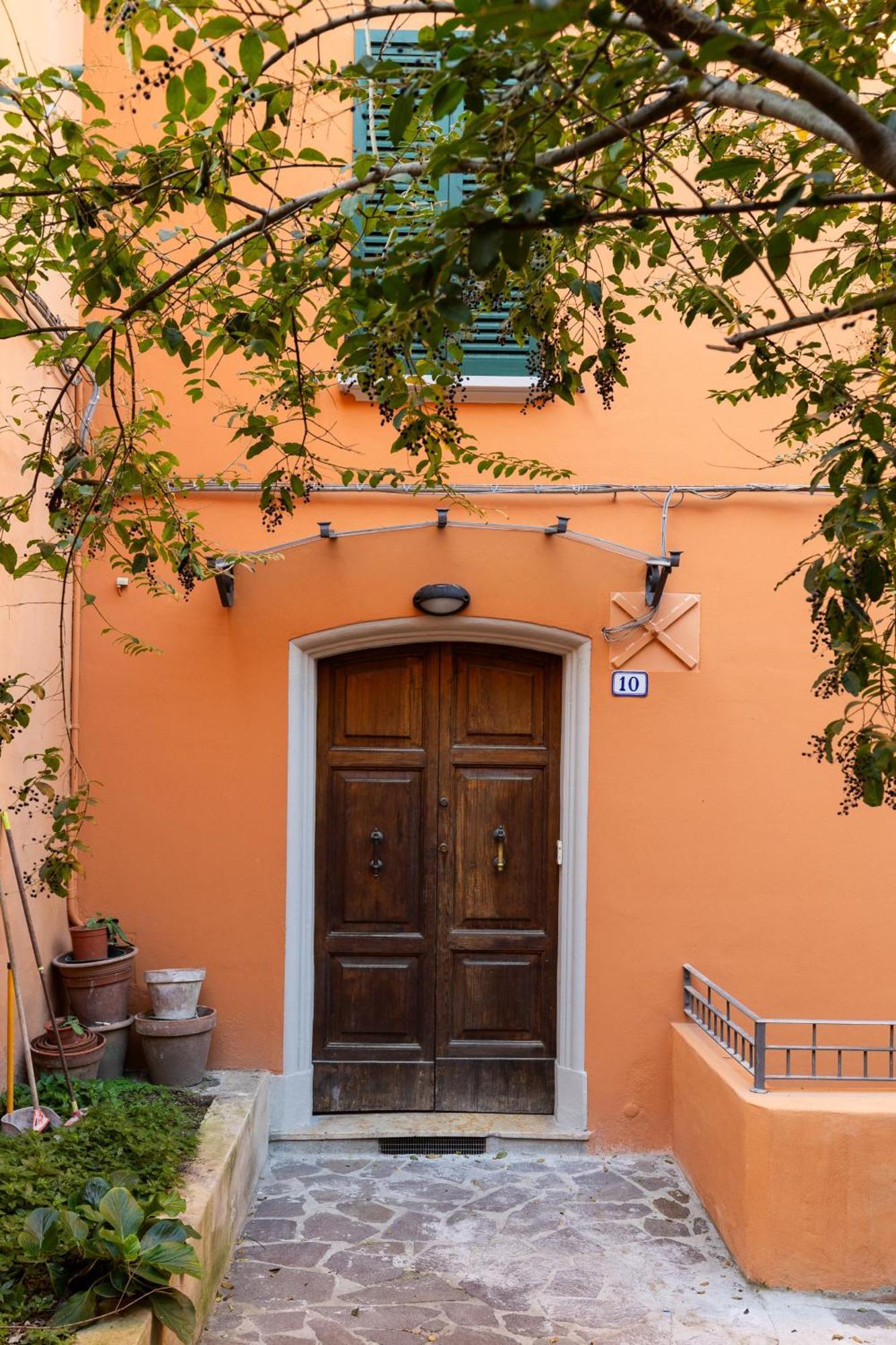Capo Di Lucca White Apartments By Wonderful Italy Bolonya Dış mekan fotoğraf
